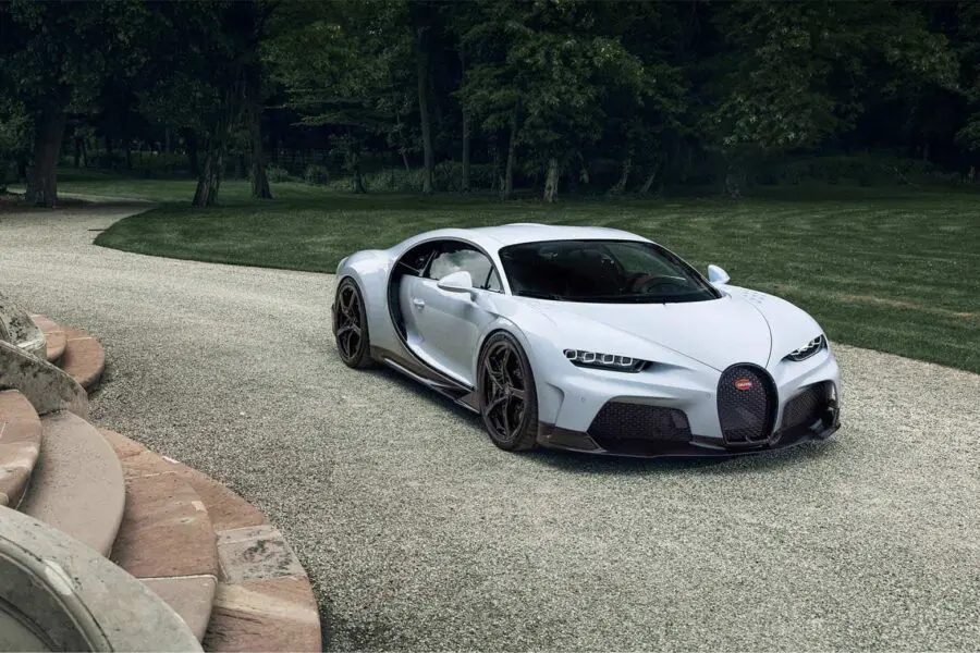 Bugatti Chiron Super Sport 300+